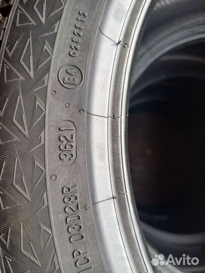 Continental IceContact 3 235/45 R18 98T