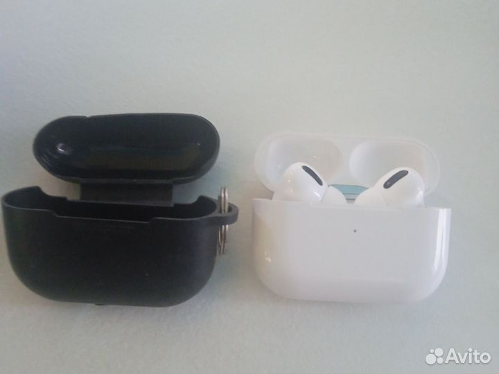 Беспроводные наушники airpods pro