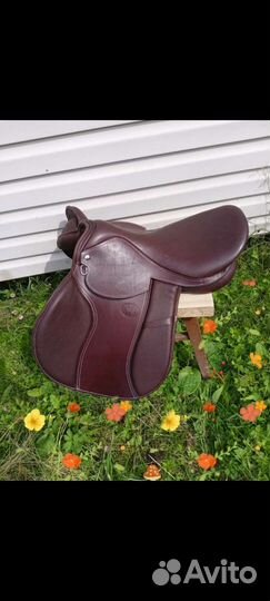 Новые конкурные седла