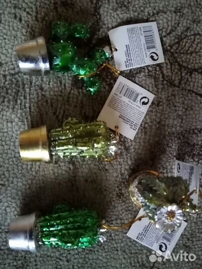 Кактусы- статуэтки сувенирные