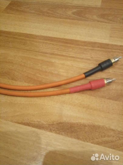 VAN den Hul. M.C. The source Hibrid. И не только