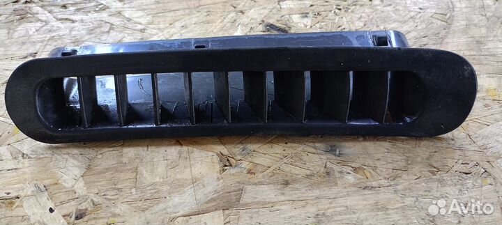 Решётка вентиляции бокового стекла правая Matiz