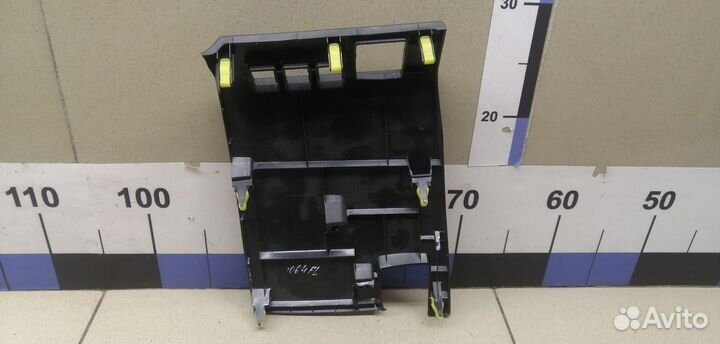 Накладка (кузов внутри) RAV 4 2013