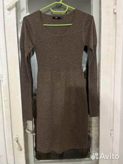 Платье трикотажное женское 42