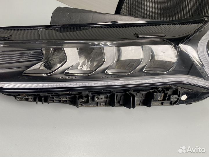 Фара левая Kia К5 92101L2000 92101-L2000