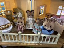 Двухэтажный дом Sylvanian Families