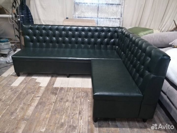 Угловой диван каретная стяжка