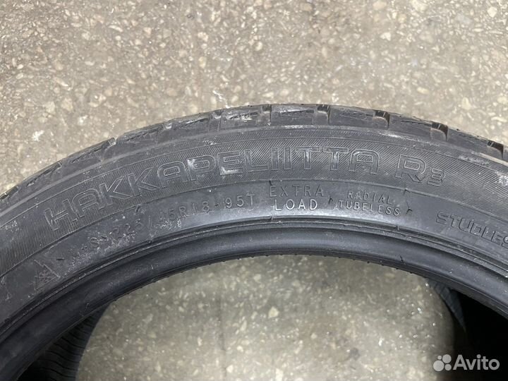 Nokian Tyres Hakkapeliitta R3 225/45 R18