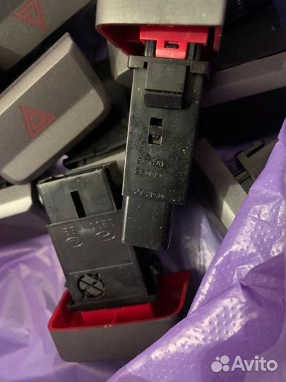 Кнопки центральной панели Хендай Акцент