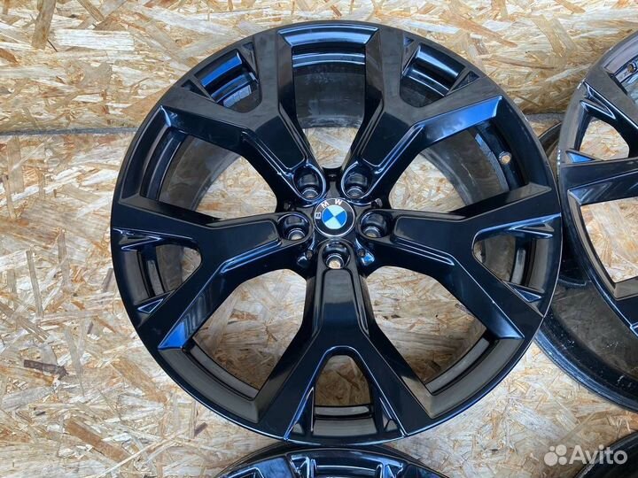 Комплект литых дисков R21x9.5 5x112 BMW X7 G07