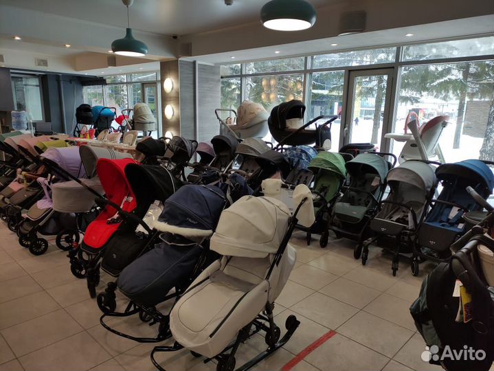 Коляски,кроватки,автокресла для новорожденных