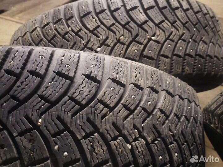 Michelin X-Ice North XIN2 215/65 R16 102T
