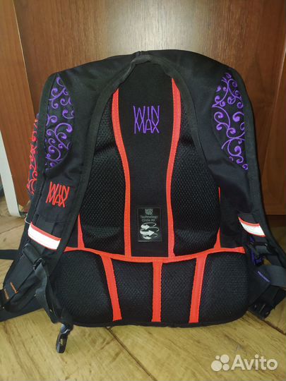Школьный рюкзак