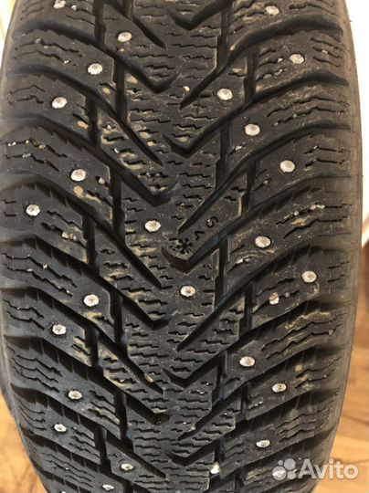 Nokian Tyres Hakkapeliitta 8 185/65 R14 90T