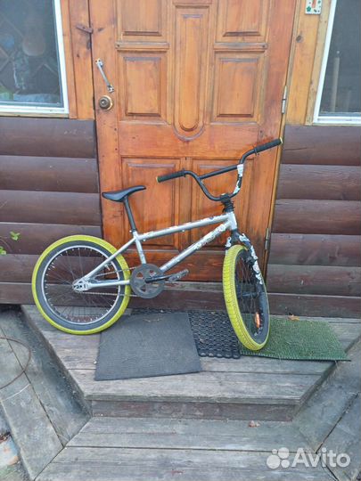 BMX Decathlon B'twin Wipe 520