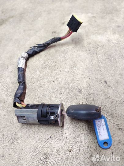 Замок зажигания Renault Logan