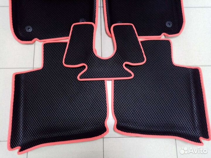 Коврики EVA 3D борт Skoda Rapid модельные