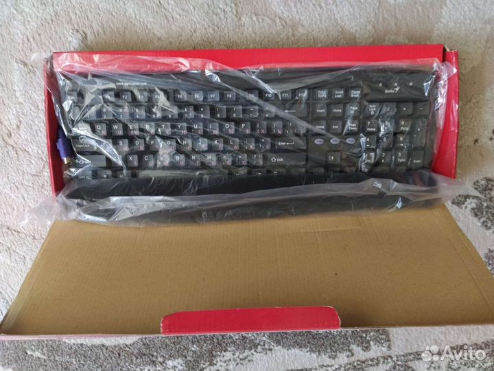 Механические клавиатуры Genius KB-06X