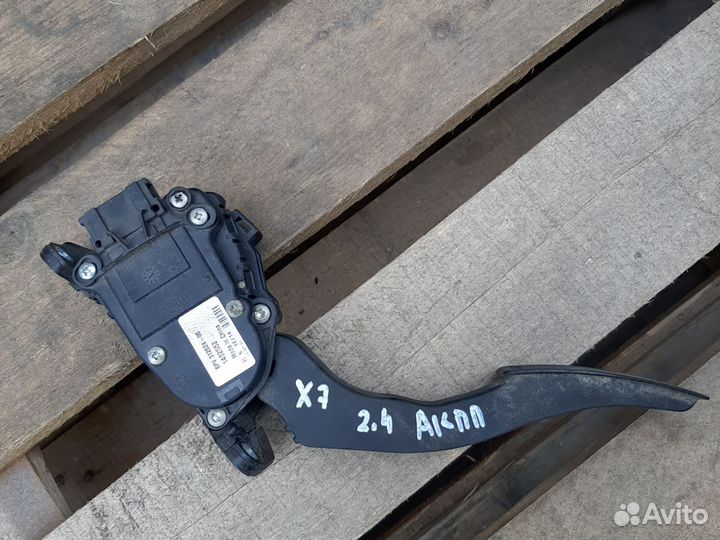 Педаль газа Geely Emgrand X7 АКПП