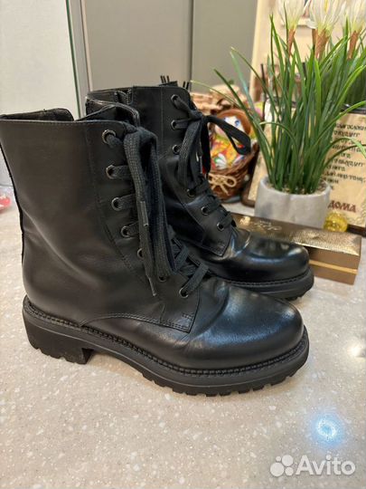 Женские кожаные сапожки37 рОчень удобные