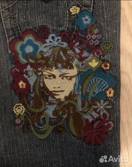 Джинсы true religion клеш