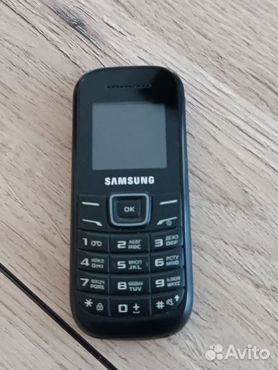 Samsung GT-E1200