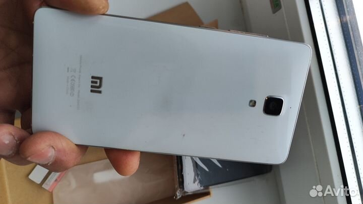 Xiaomi Mi 4, 3/16 ГБ