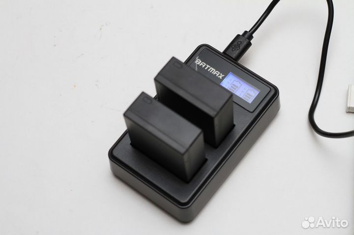 Зарядное устройство двойное для Fujifilm NP-W126