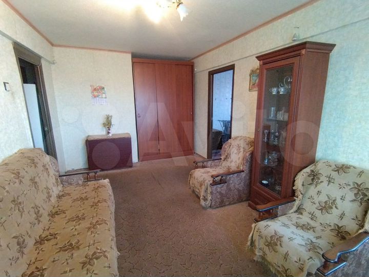 4-к. квартира, 60 м², 3/5 эт.