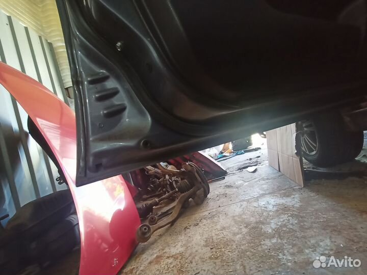 Разбор Митсубиси lancer 9 2007гв