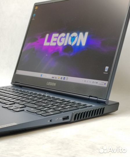 Lenovo Legion 5 Ryzen5 5600H\16GB\RTX 3050