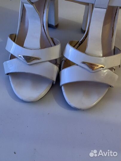 Босоножки женские 38 размер