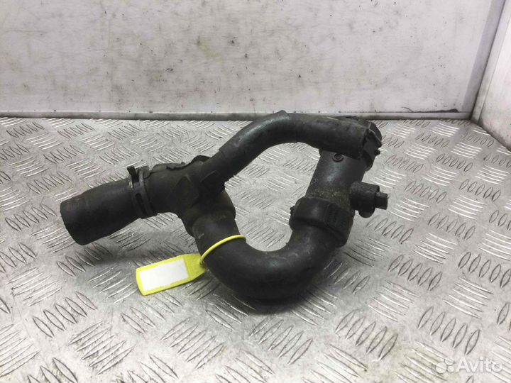 Фланец (тройник) системы охлаждения Audi A6 4z7121