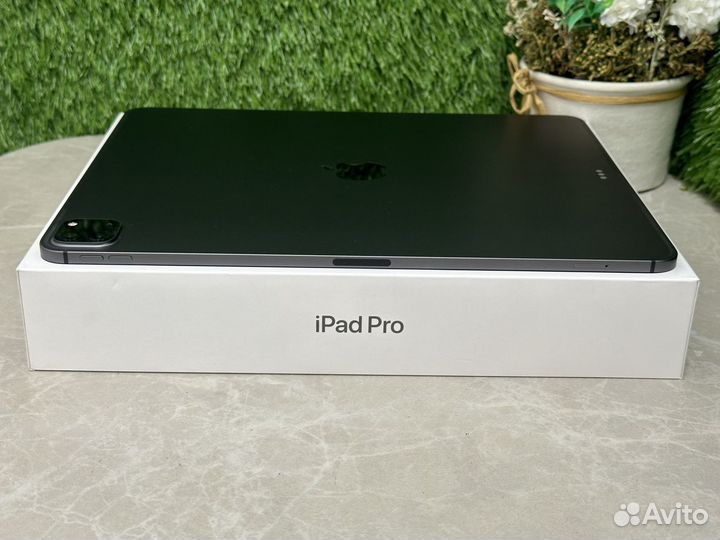 iPad Pro 12.9 128 GB WI-FI + LTE 2020