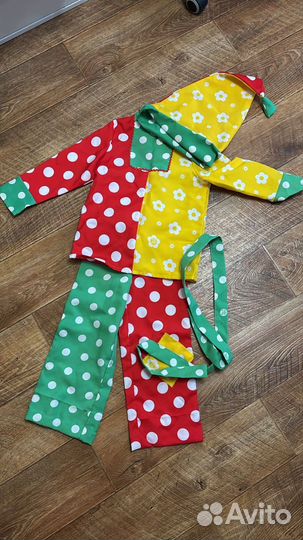 Петрушка костюм