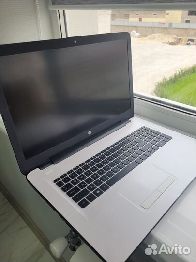 HP x046ur 17 дюймов ips