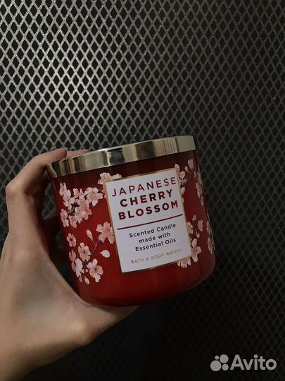 Bath and body works свеча