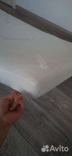 Детская кровать + матрас