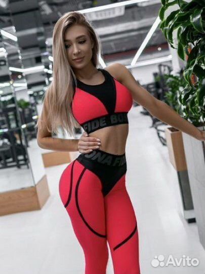 Фитнес костюм Bona fide