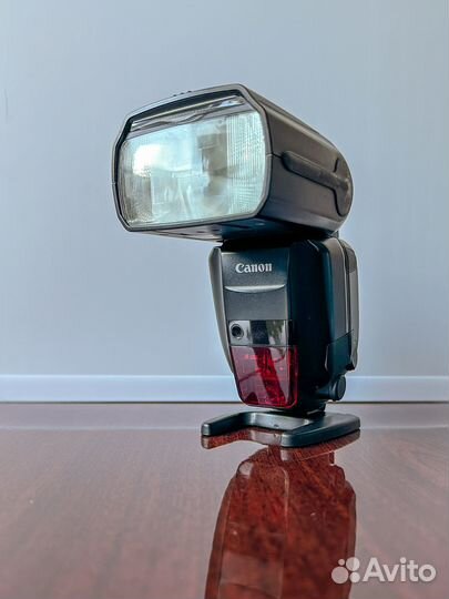 Фотовспышка Canon Speedlite 600EX-RT