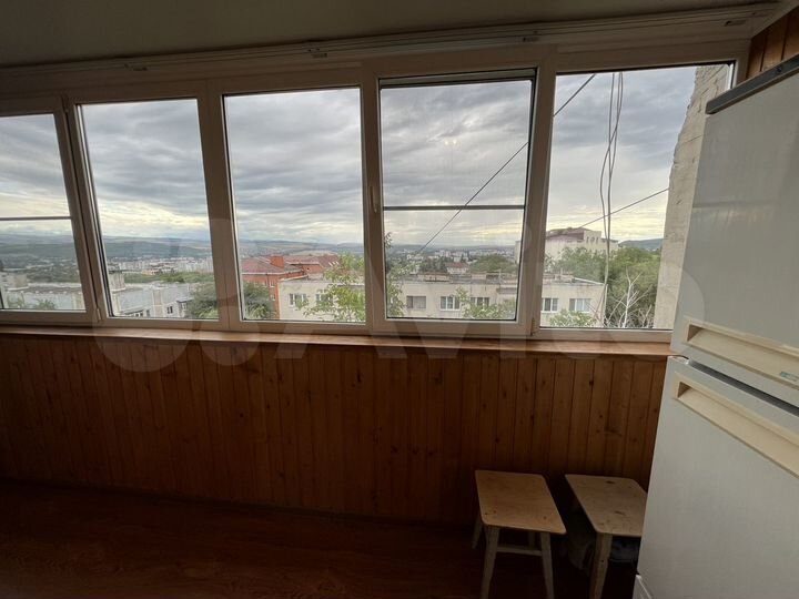 2-к. квартира, 55 м², 5/5 эт.