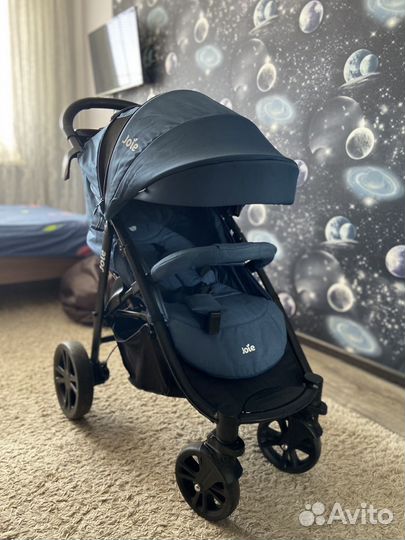 Прогулочная коляска joie litetrax 4