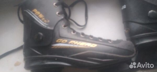 Коньки хоккейные