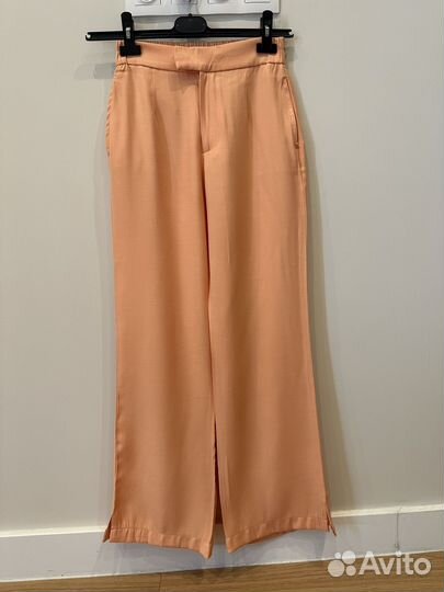 Брюки bershka M