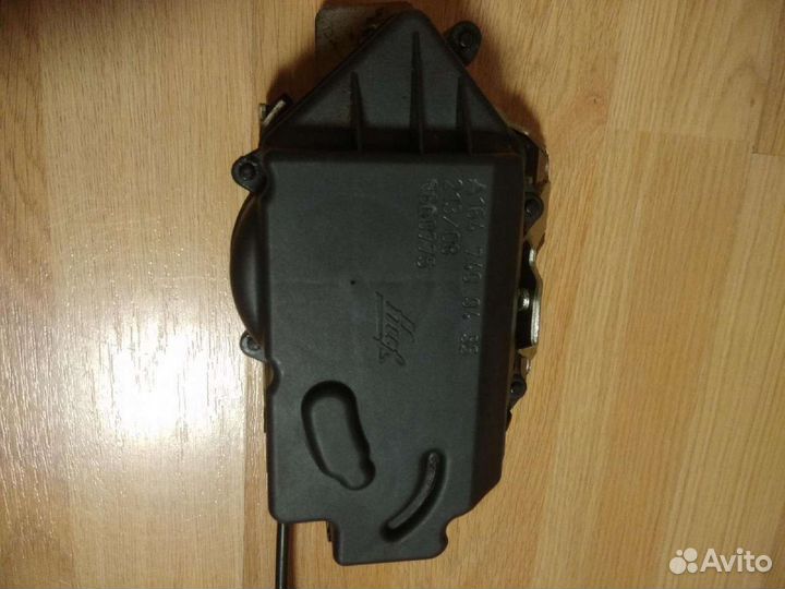 Замки для Mercedes A1647400735 Новые