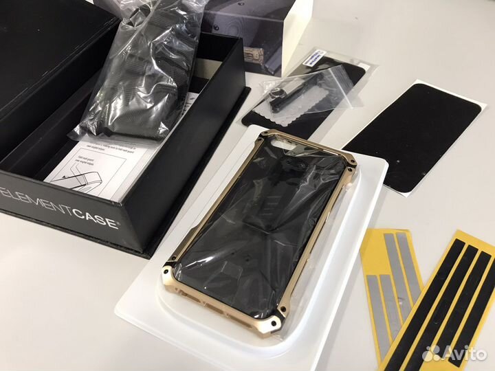 Бампер металлический iPhone 5