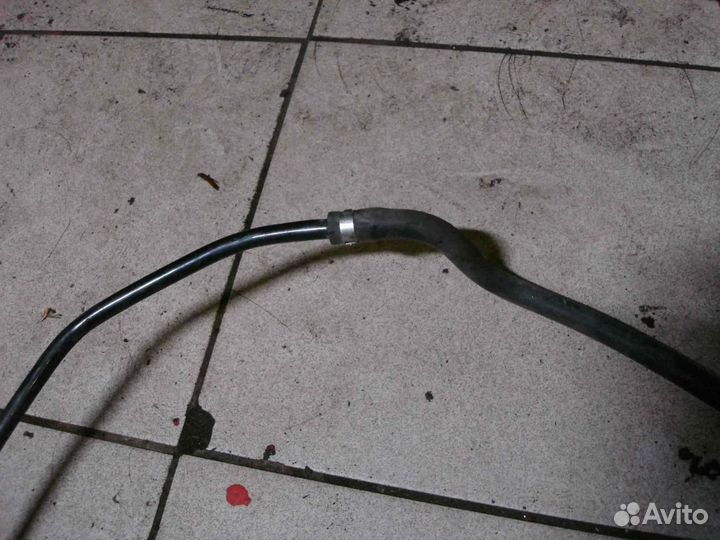 Трубка Mercedes E W211 2002-2009