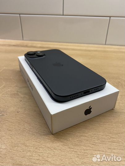 iPhone 15, 128 ГБ