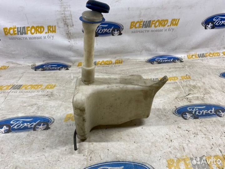 Бачок омывателя Volkswagen Transporter T4