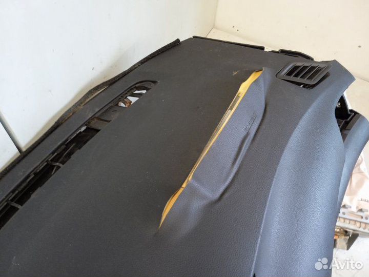 Торпедо Nissan Sentra B17 1.6 2015